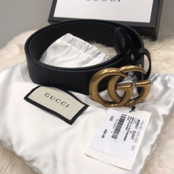 Like new Gucci blk belt with gold hardware - Picture 2 of 4